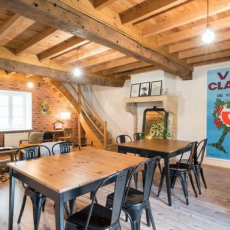 Gite Le Pot De Vin Lancié Esterno foto