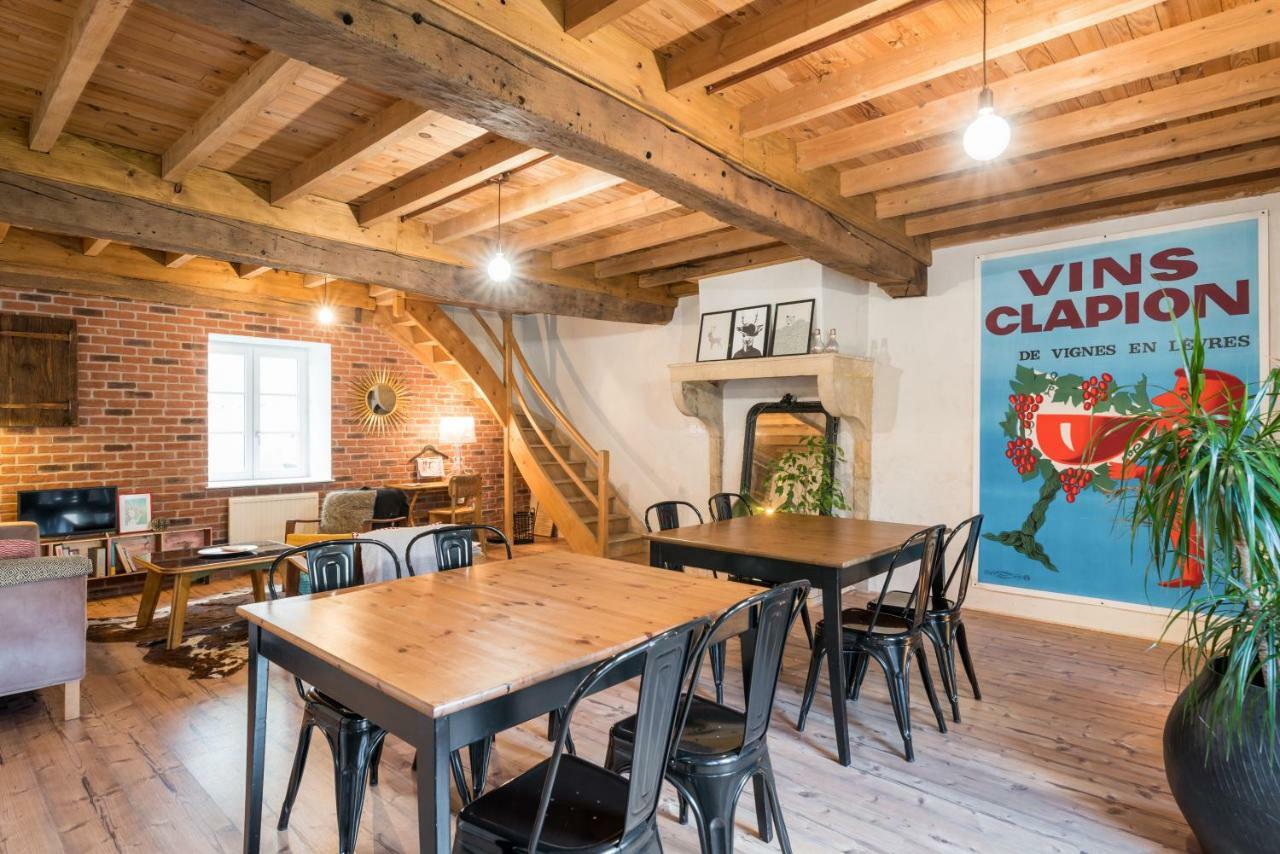 Gite Le Pot De Vin Lancié Esterno foto